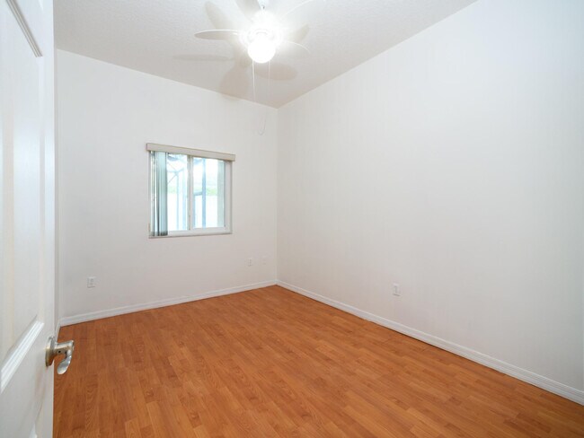 Building Photo - 14186 SW 32nd St