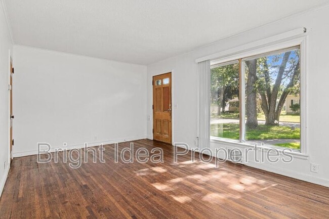 Building Photo - 4011 Welcome Ave N