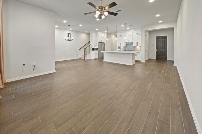 Building Photo - 17769 Shumard Oak Dr