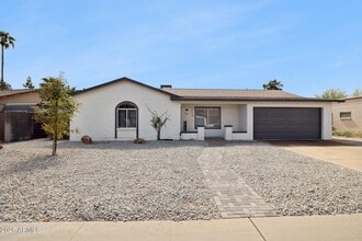 Building Photo - 1713 W Cortez Cir