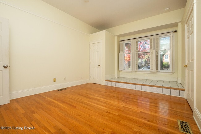 Building Photo - 1510 E Breckinridge St