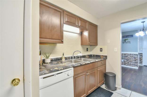 Building Photo - 14665 SW 35th Terrace Rd