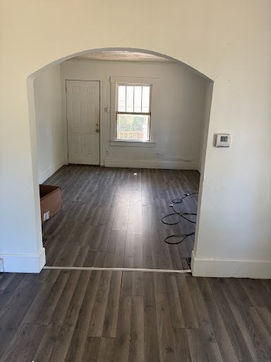 Building Photo - 830 E Rogers Ave