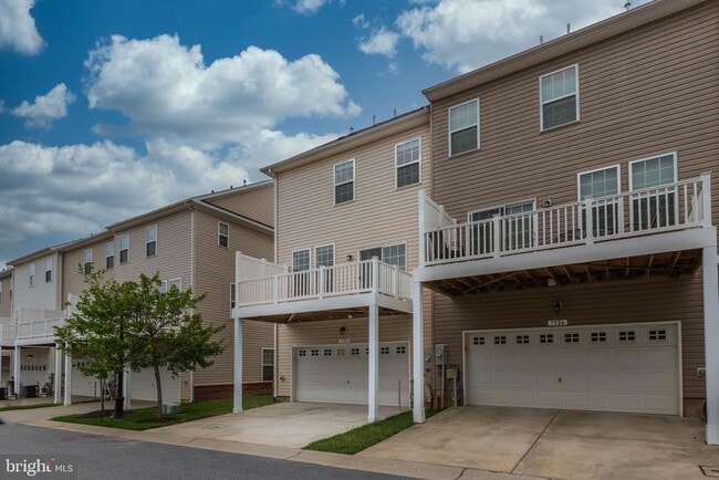Building Photo - 7928 Quidditch Ln