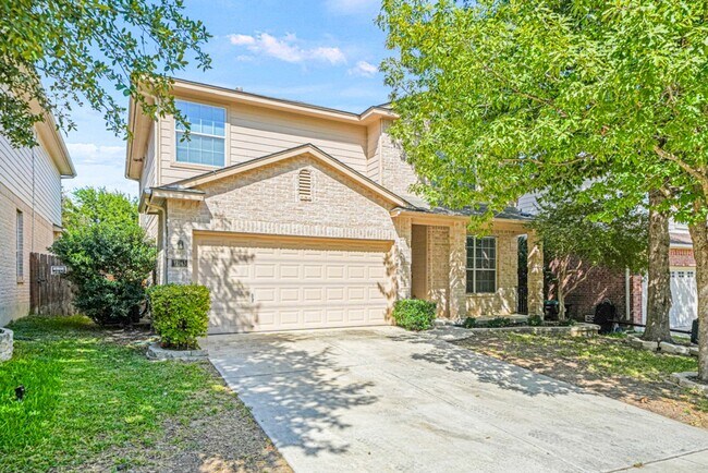 Primary Photo - Alamo Ranch Rental!