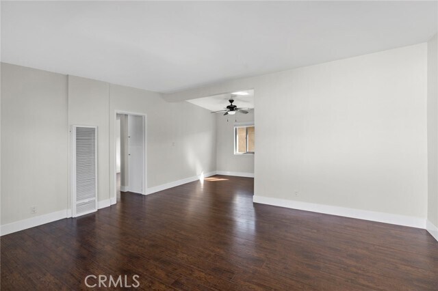 Building Photo - 271 16th Pl