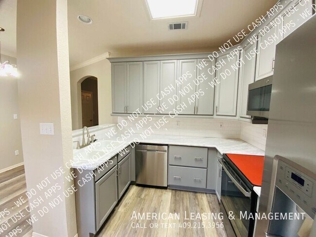 Building Photo - 7786 Pecan Dr