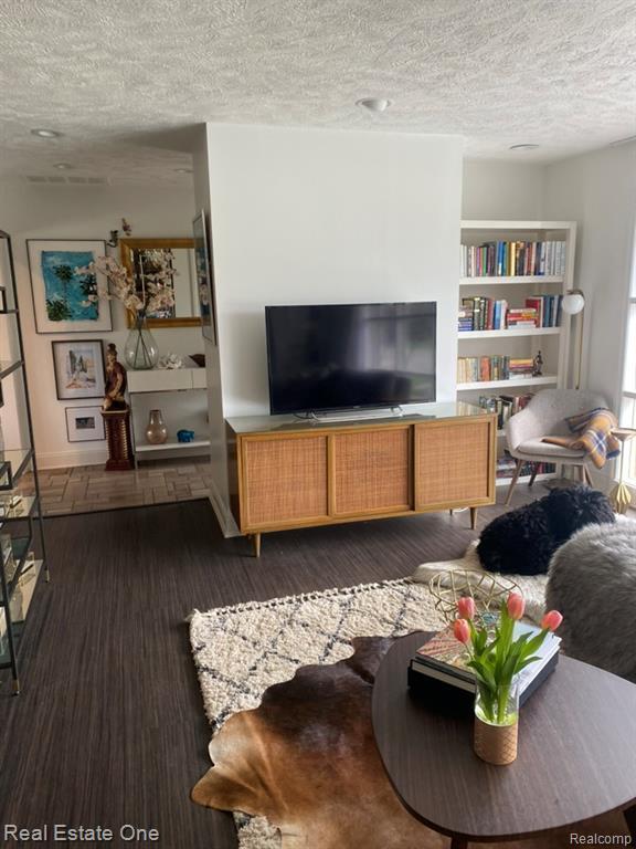 Building Photo - 509 Walbridge Dr