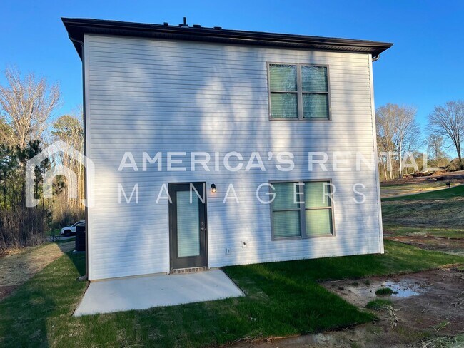 Building Photo - Home for Rent in Weaver, AL!!! COMING SOON!