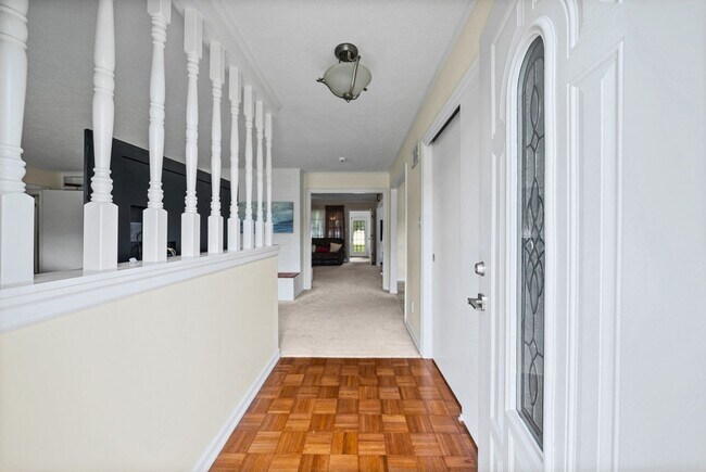 Building Photo - 3424 Leland Cir
