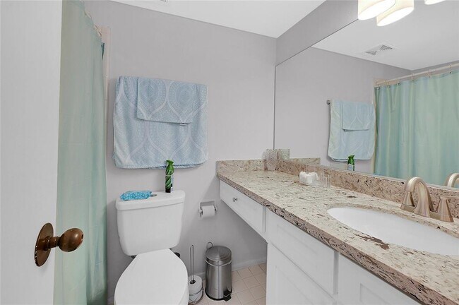 Building Photo - 11528 Riverview Dr