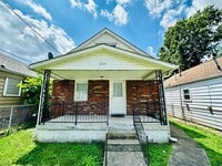 Building Photo - Updated FOUR bedroom home in South Louisville