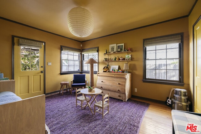 Building Photo - 11523 Albers St