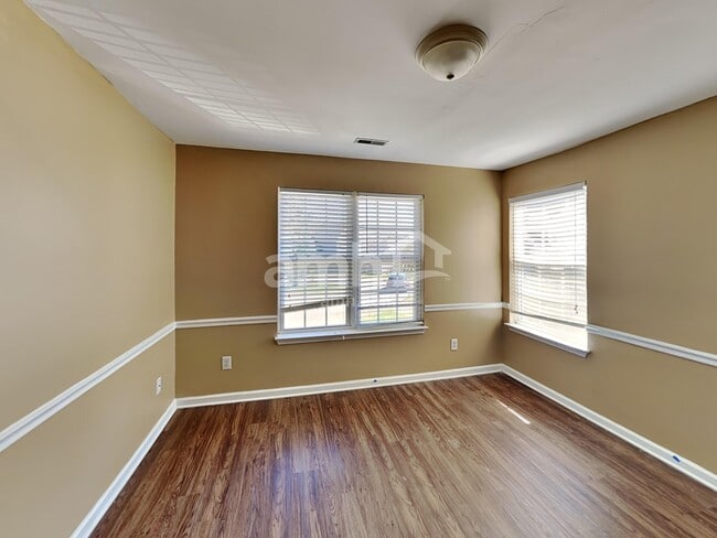 Building Photo - 1804 Lowell Ct