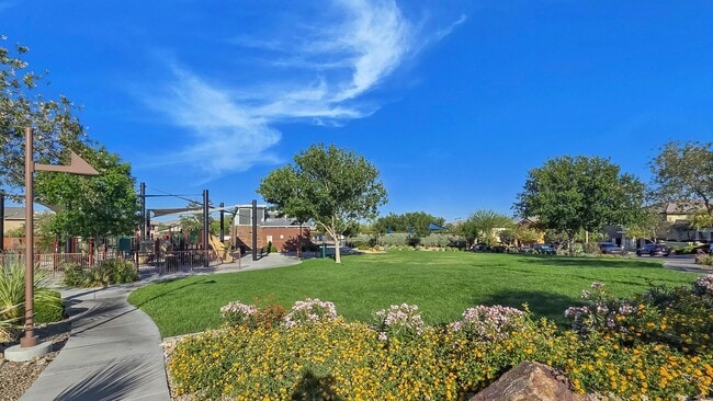 Building Photo - 10667 Harvest Green Way