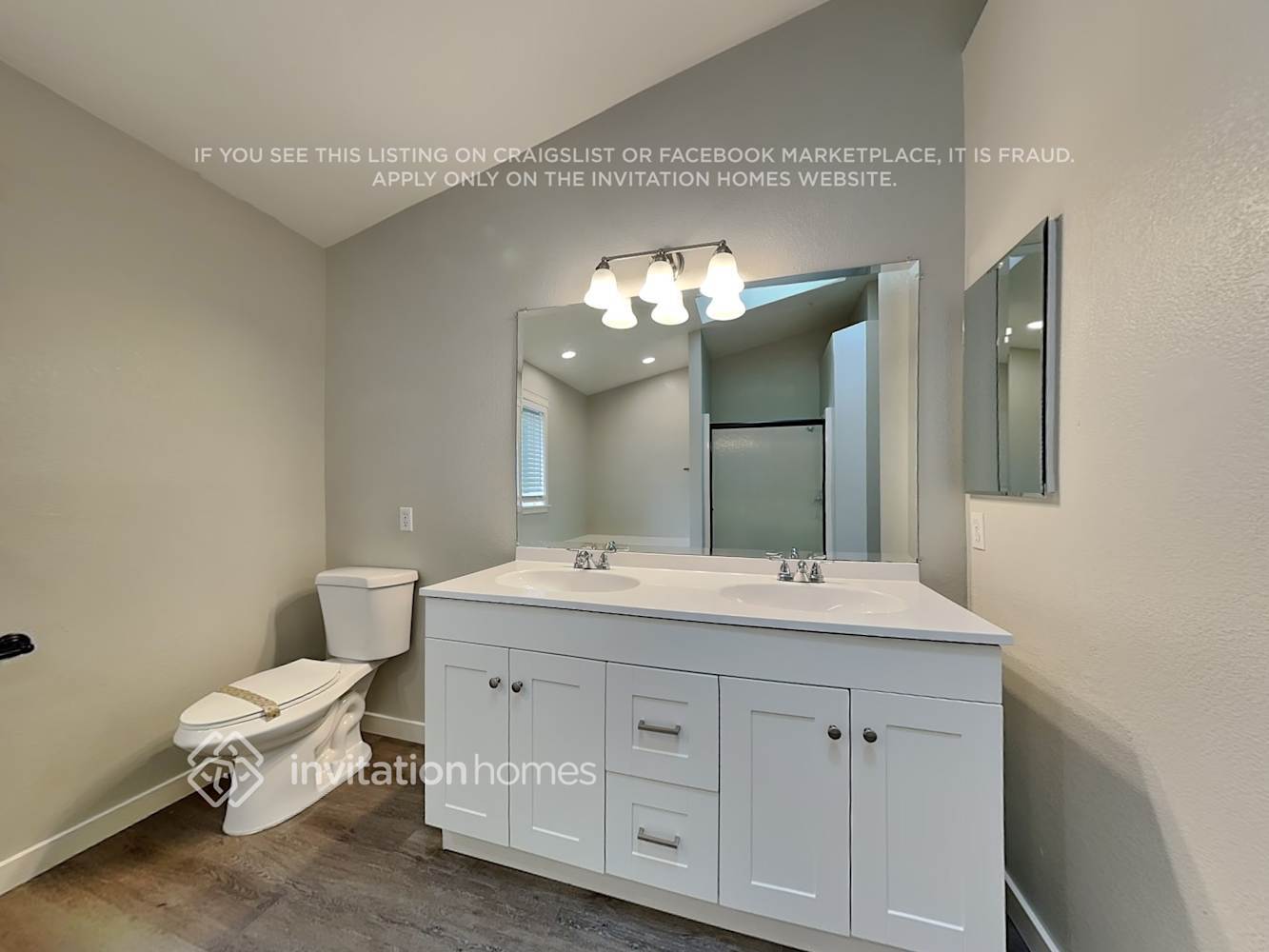 Building Photo - 5631 Komachin Loop SE