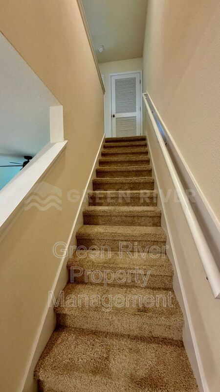 Building Photo - 575 Oakleaf Plantation Pkwy