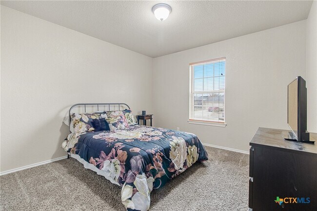 Building Photo - 3609 Ida Dr