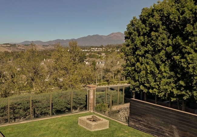 Building Photo - Amazing LARGE home in Ladera Ranch!