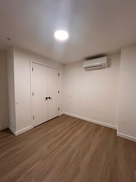 Building Photo - 329 Pacific Ave