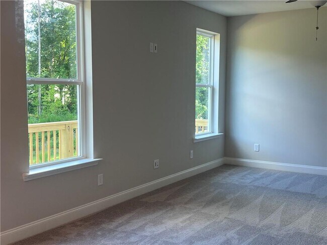 Building Photo - 4395 Easter Lily Ave