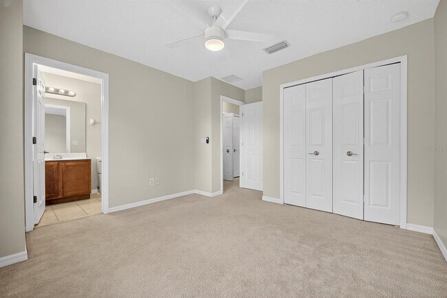 Building Photo - 14239 Avenue of the Groves