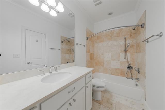 Building Photo - 4133 Hyer St