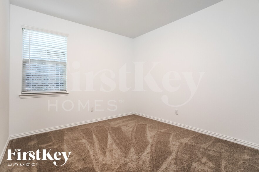 Building Photo - 5213 Idlewood Trail