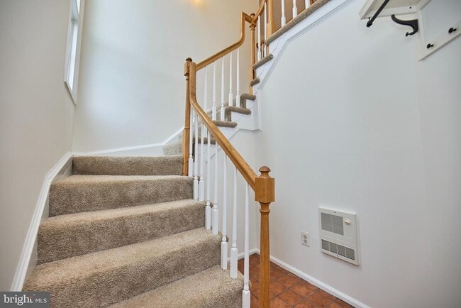 Building Photo - 1565 Church Hill Pl