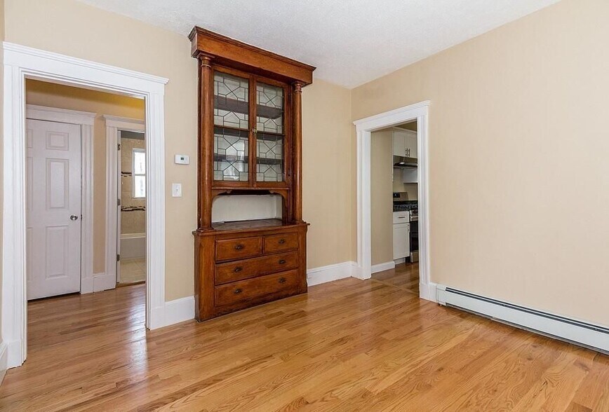 Living Room w/ BuiltIn - 11 Joseph St