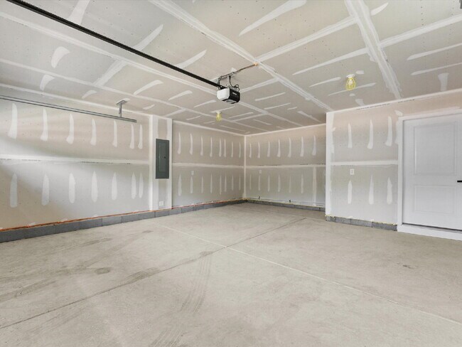 Building Photo - 16131 Wildflower Pl