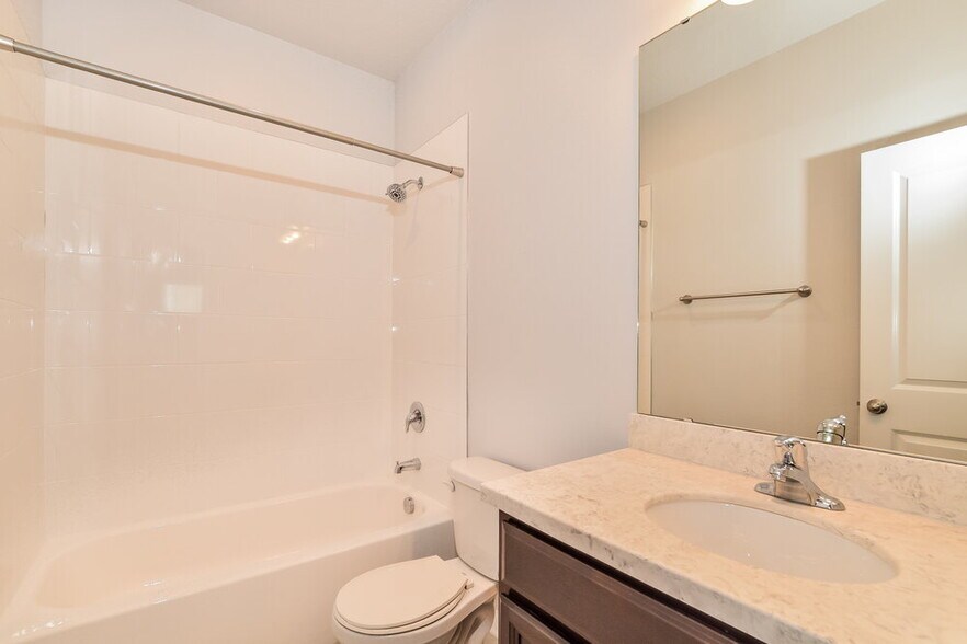 Building Photo - 4620 Tampico Wy