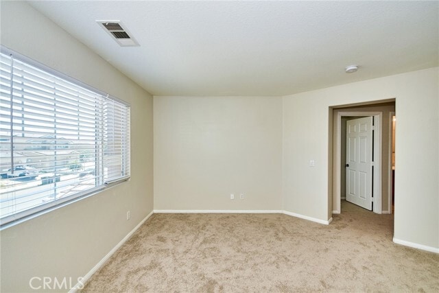 Building Photo - 1213 Sandy NK