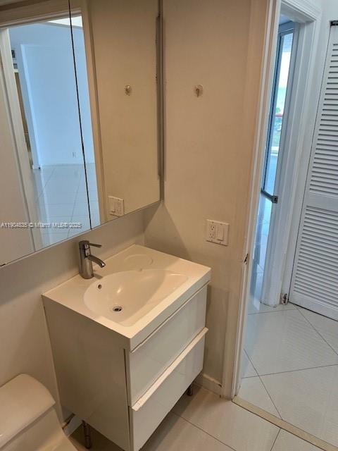 Building Photo - 6767 Collins Ave