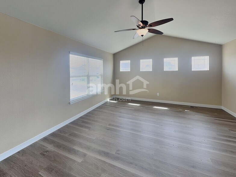 Building Photo - 17593 E 98th Way