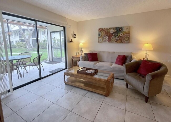 Building Photo - 4648 Longwater Chase