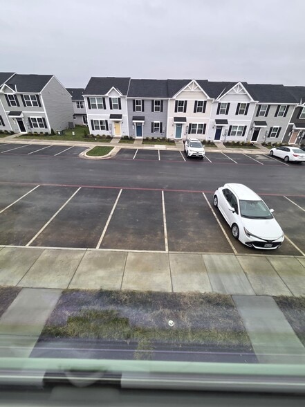 Building Photo - 3346 Marble Loop