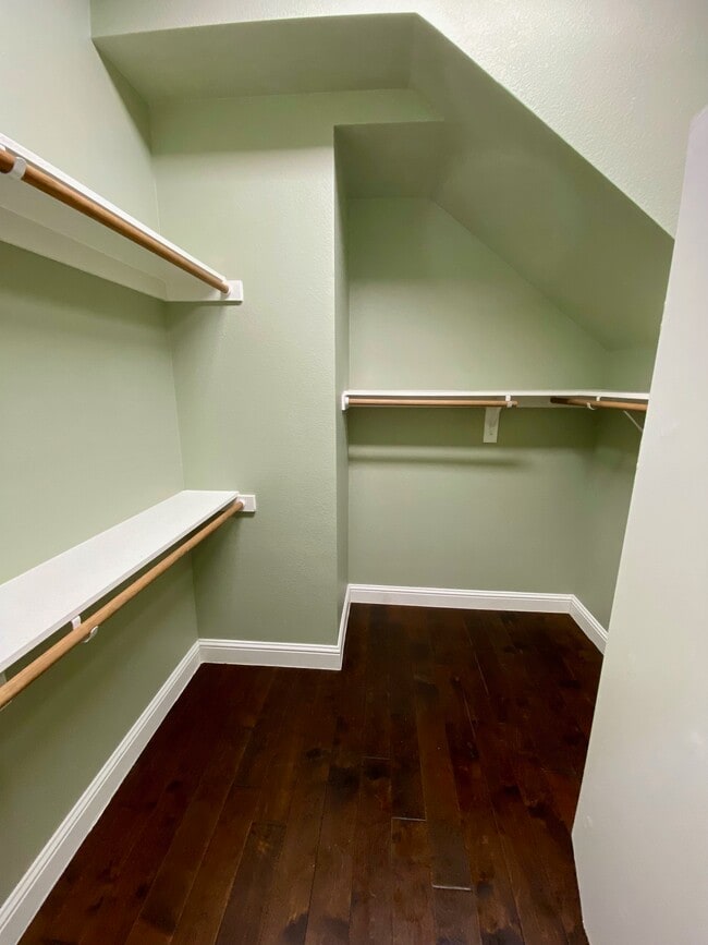 Building Photo - 5432 Mesquite Dr