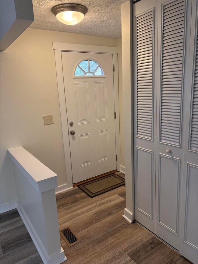 Building Photo - 4177 Camellia Ct