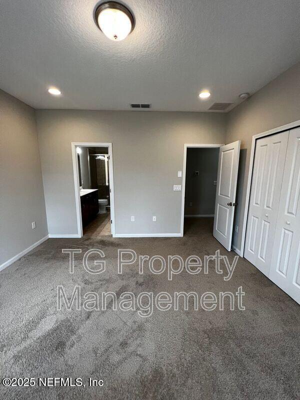 Building Photo - 497 Pine Bluff Dr