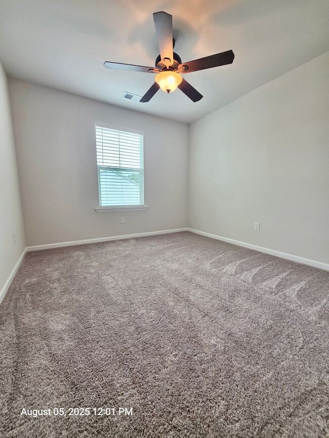 Building Photo - Beautiful 4 bedroom + flex space - Wescott...