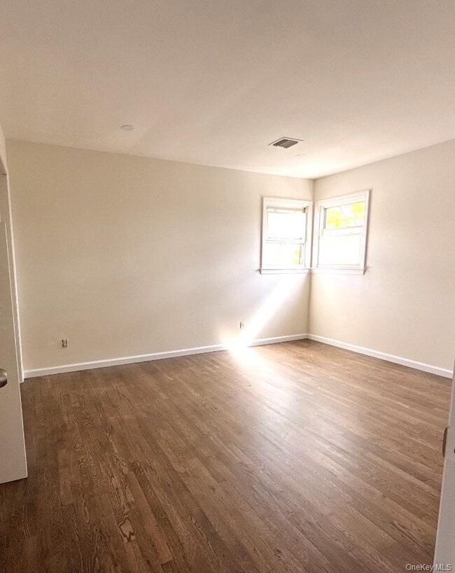 Building Photo - 238 Nassau Blvd