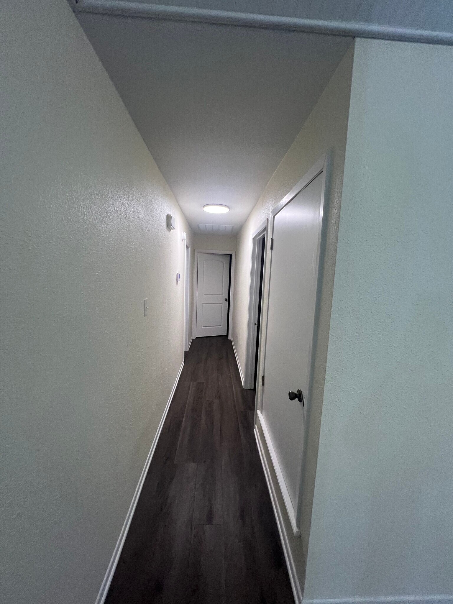 Building Photo - 1409 Westheimer Rd