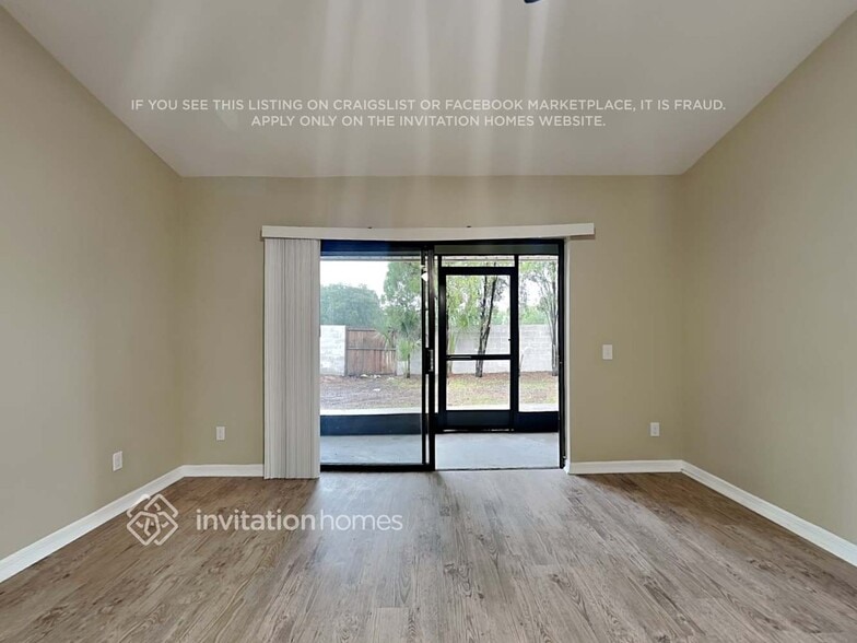 Building Photo - 2255 Harbor Pointe Pl