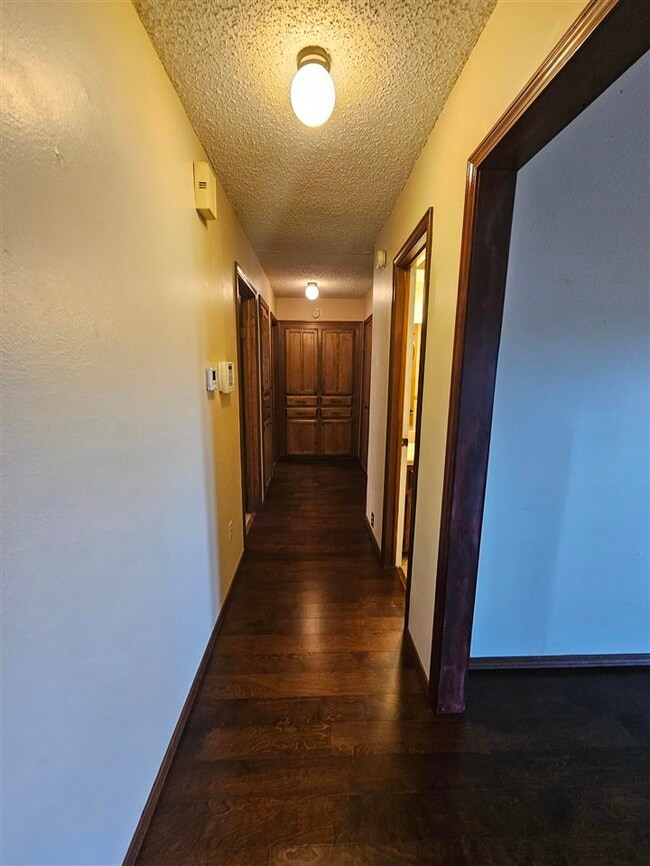 Building Photo - 2309 NW Dunstan Ln