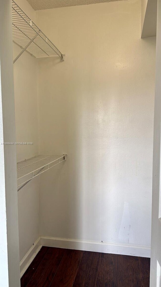 Building Photo - 2201 W Preserve Way