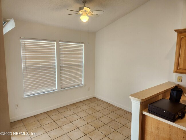Building Photo - 1263 Crepe Myrtle Ct
