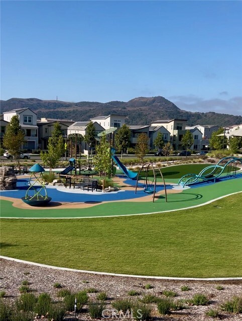 Building Photo - 761 Jasper St