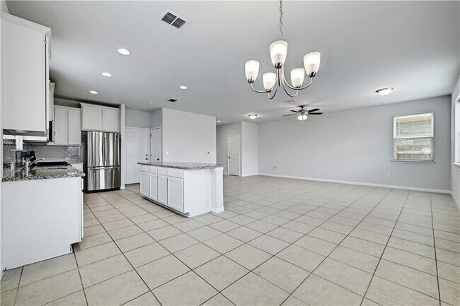 Building Photo - 6408 Owl Creek Ln