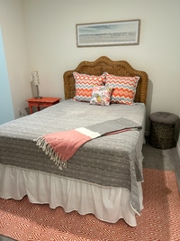 Building Photo - 966 Lido Dr